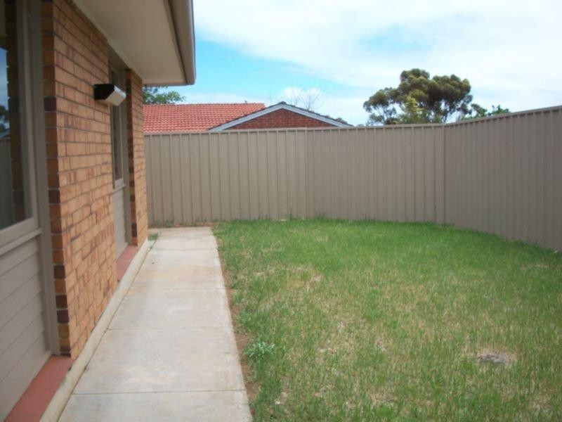 5 Ry Court, Morphett Vale SA 5162
