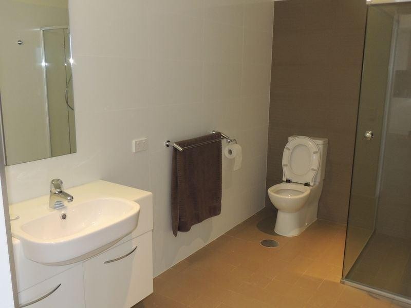 17/2 Ochre Place, Christie Downs SA 5164