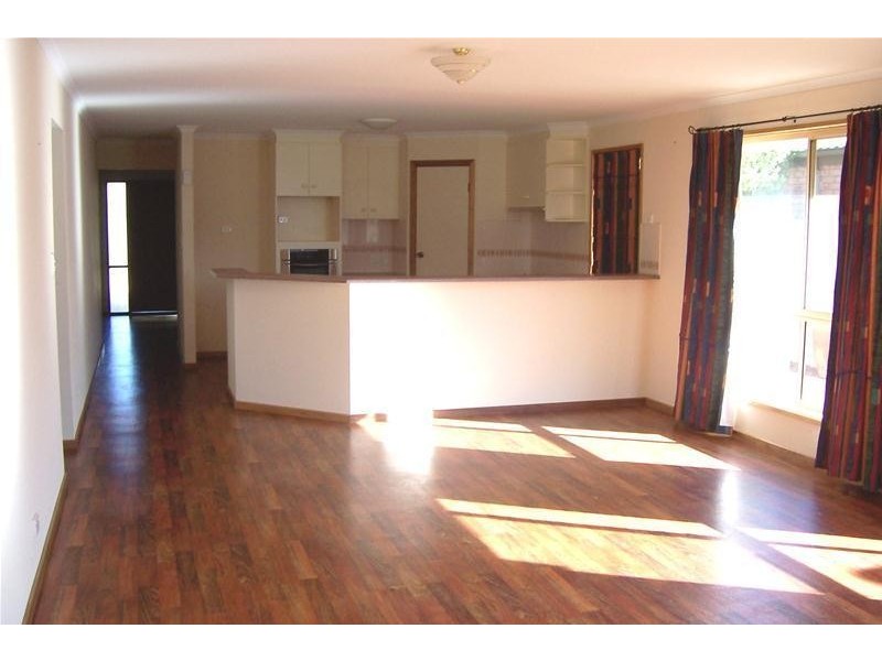 5 Tramway Crescent, Sheidow Park SA 5158