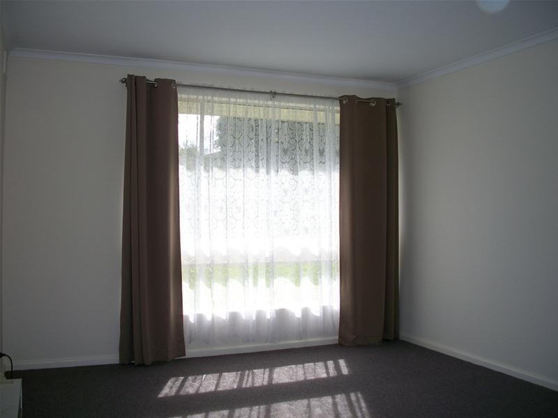 6 Pat Crescent, Morphett Vale SA 5162