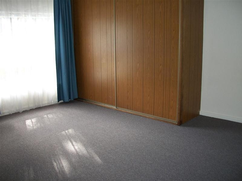 6 Pat Crescent, Morphett Vale SA 5162