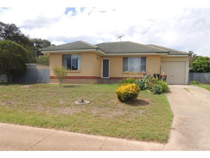 4 Hender Avenue, Port Noarlunga SA 5167