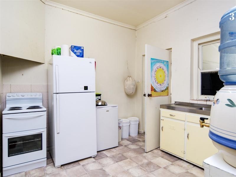 3 Hunt Crescent, Christies Beach SA 5165