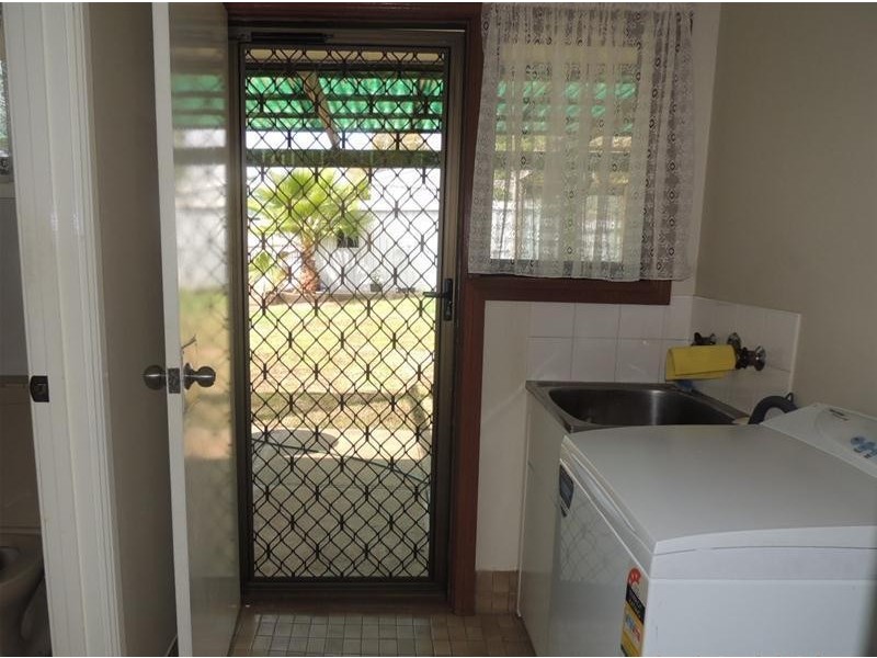 30 Troutbeck  Crescent, Huntfield Heights SA 5163