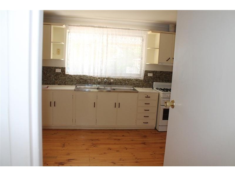 37 Kwinana Crescent, Port Noarlunga South SA 5167