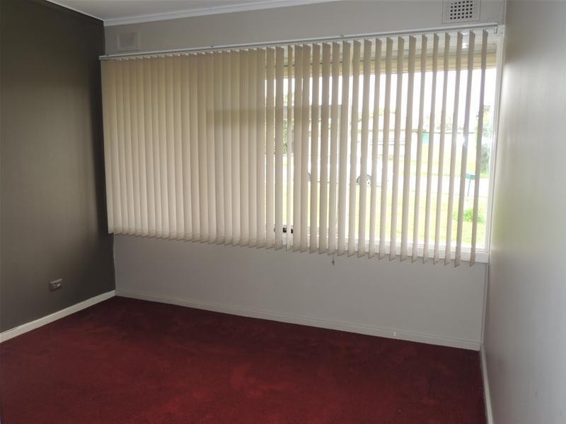 25 McKinna Avenue, Christie Downs SA 5164