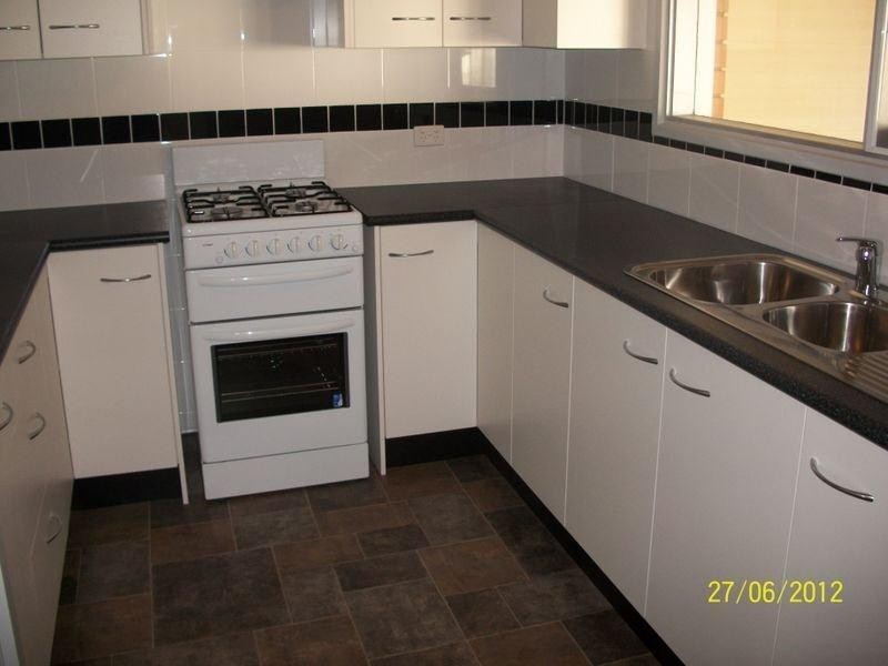 15 Narvik Crescent, Hackham West SA 5163