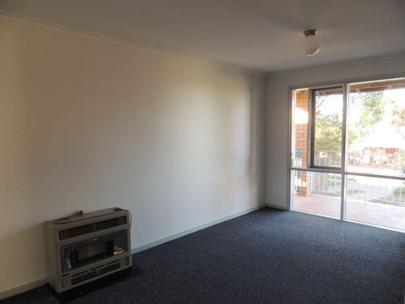 15 Narvik Crescent, Hackham West SA 5163