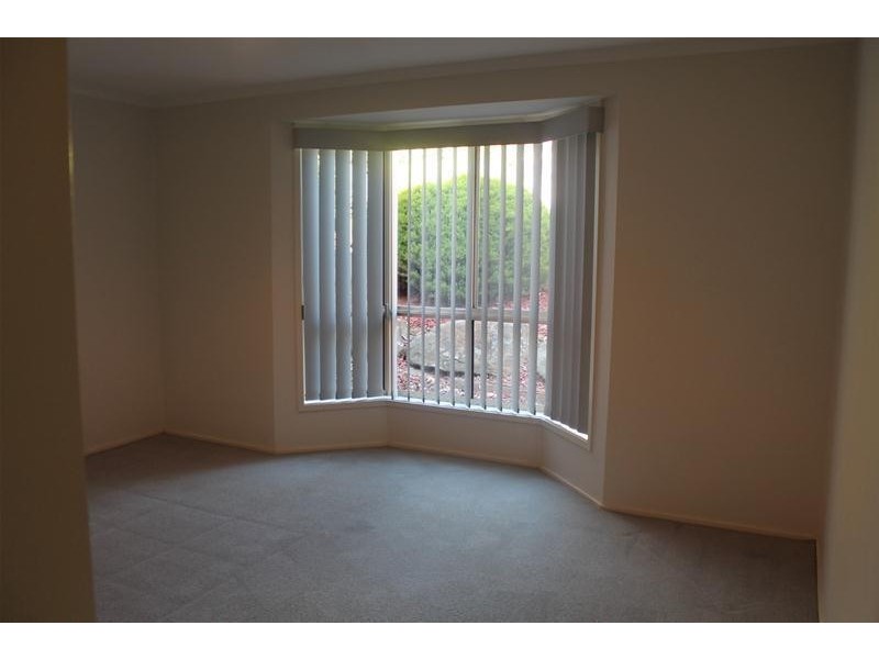 13 Ludgate Avenue, Trott Park SA 5158