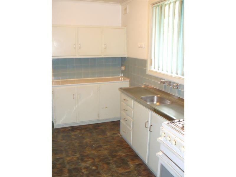 4 Jason Street, Christie Downs SA 5164