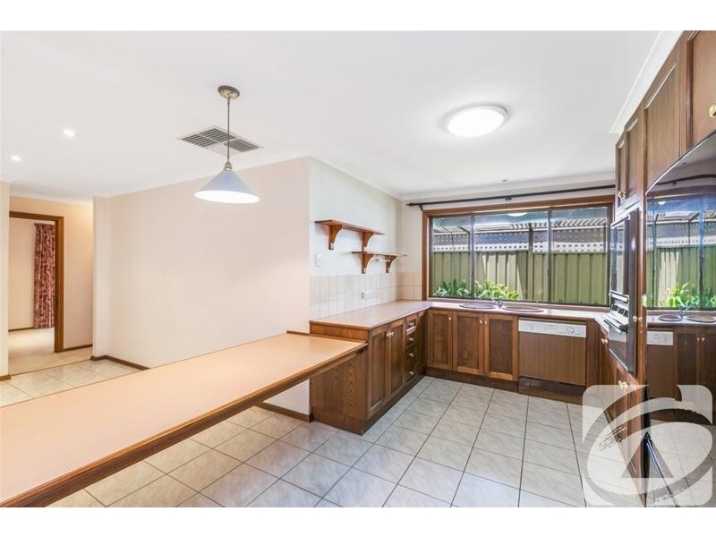 13 Lapwing Street, Hallett Cove SA 5158