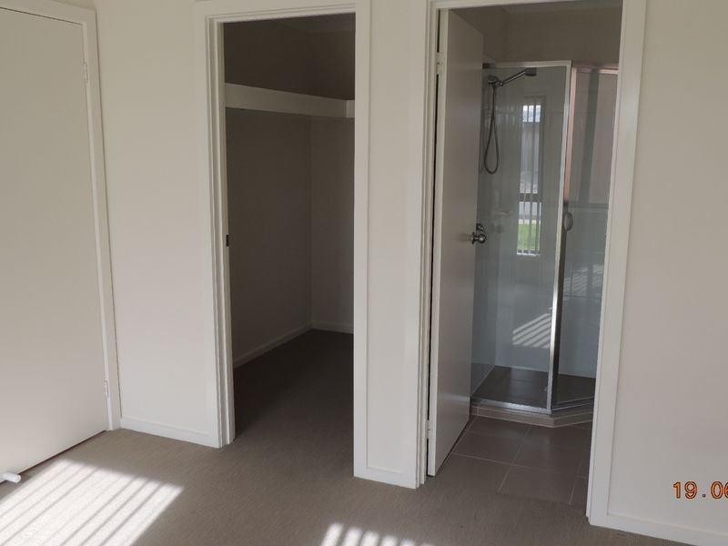 8 Parrell Street, Seaford Meadows SA 5169