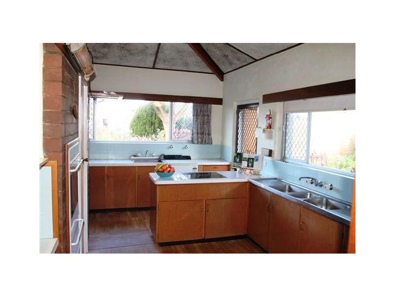 104 Mangles Street, South Bunbury WA 6230