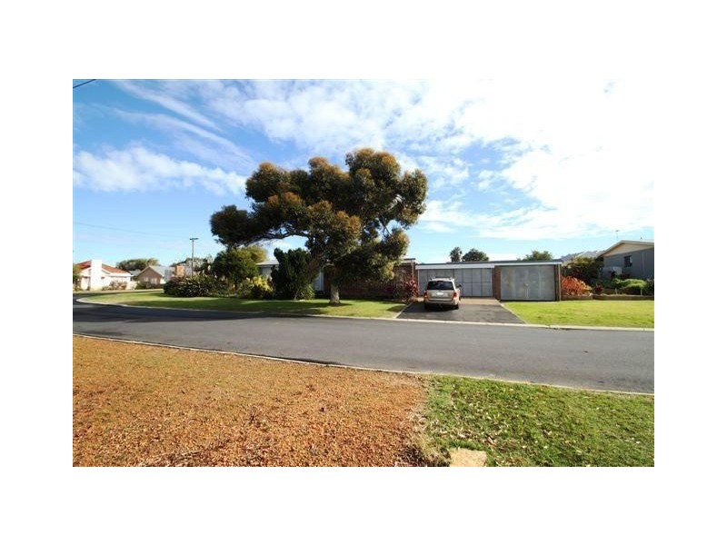 104 Mangles Street, South Bunbury WA 6230
