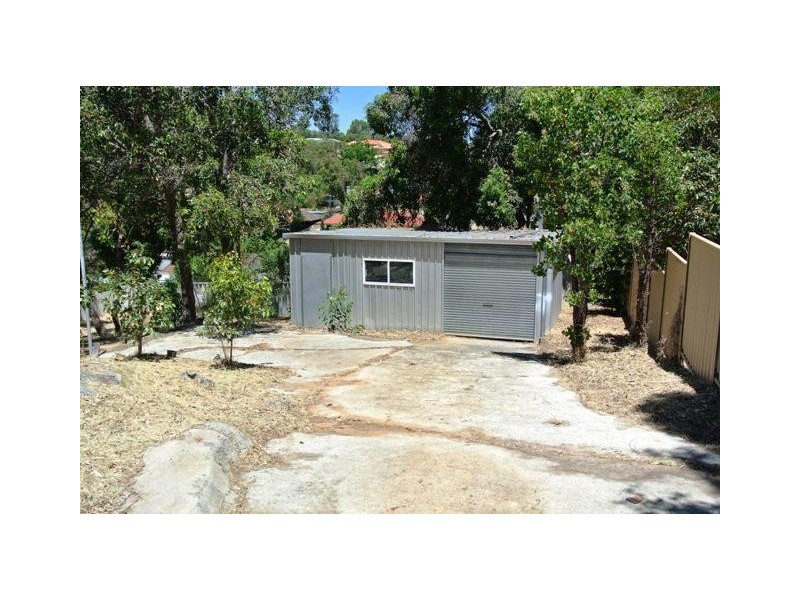 50 Parkfield Way, Australind WA 6233