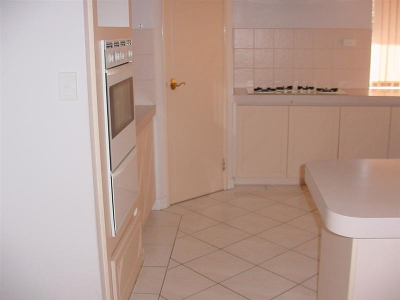 241 Old Coast Road, Australind WA 6233