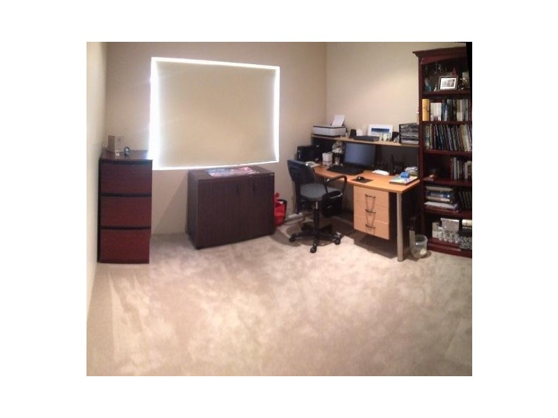 6 Little Place, Leschenault WA 6233