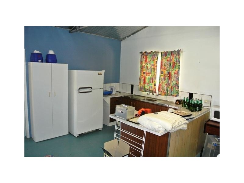 6 Little Place, Leschenault WA 6233