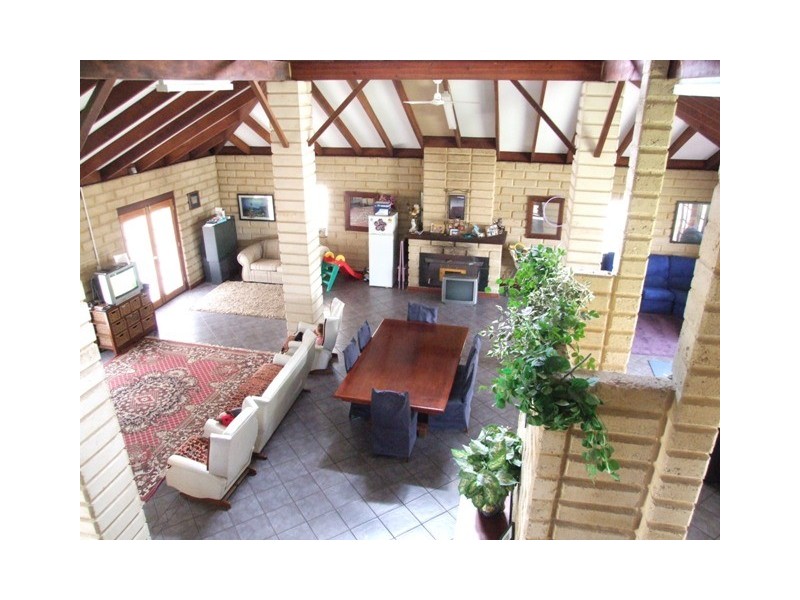 36 Tributary Place, Leschenault WA 6233