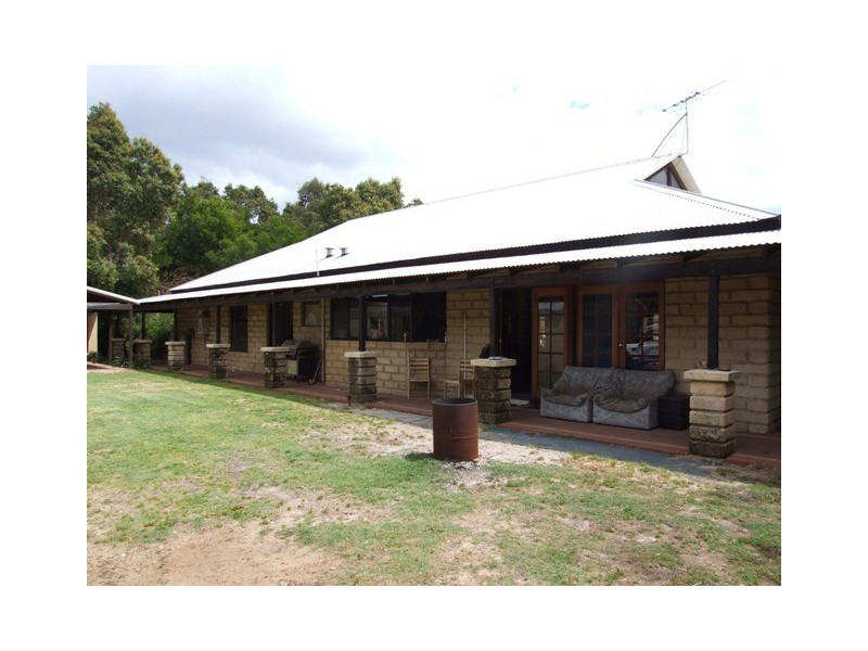 36 Tributary Place, Leschenault WA 6233