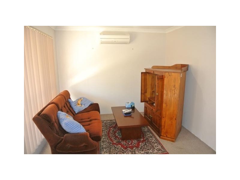 2/35 Wakefield Crescent, Australind WA 6233