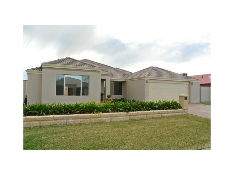 18 Solstice Way, Australind WA 6233