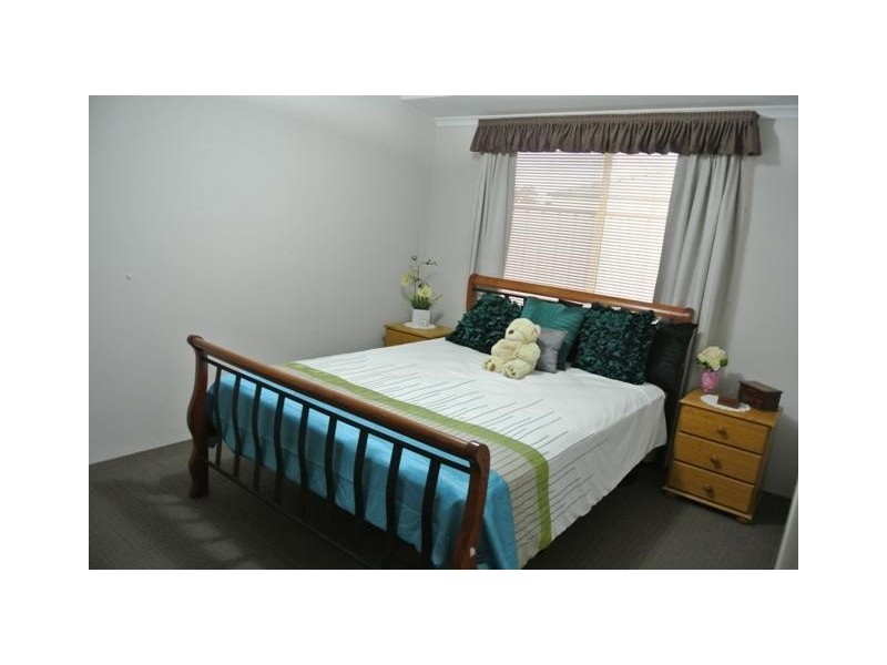 18 Solstice Way, Australind WA 6233