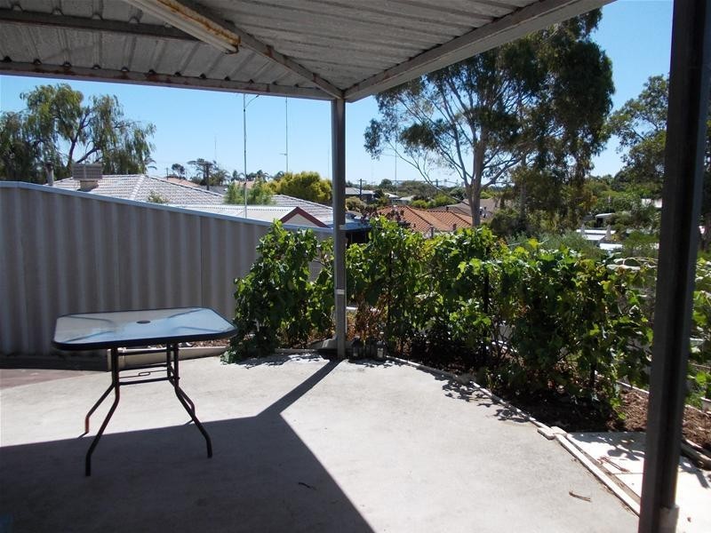 4A Coral Place, Eaton WA 6232