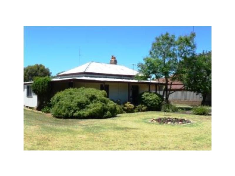 32 Harper Street, Harvey WA 6220