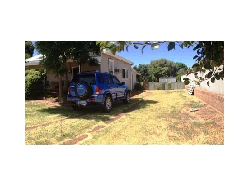 32 Harper Street, Harvey WA 6220