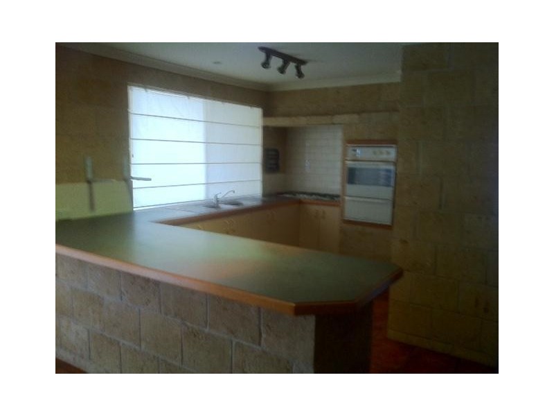 13 Lilly Court, Australind WA 6233