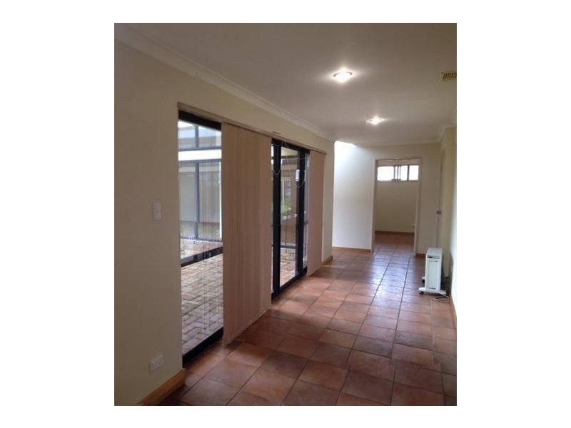 6 Hester Street, Harvey WA 6220