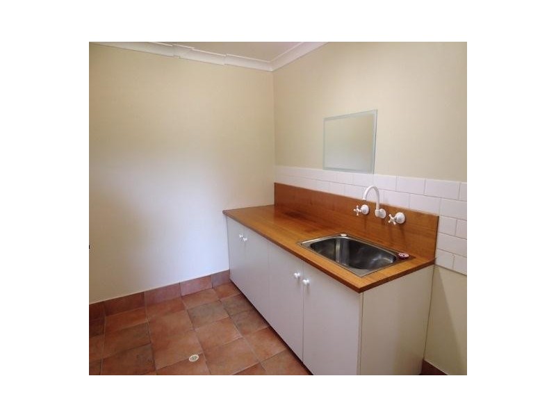 6 Hester Street, Harvey WA 6220