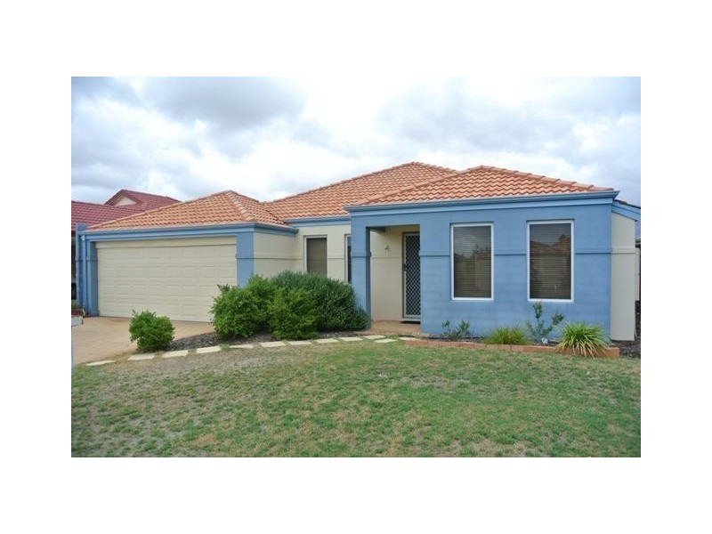 66 Glenfield Drive, Australind WA 6233