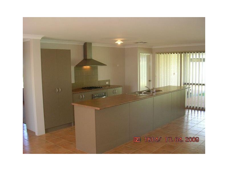 9 Corrib Way, Australind WA 6233