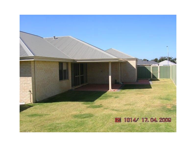 9 Corrib Way, Australind WA 6233