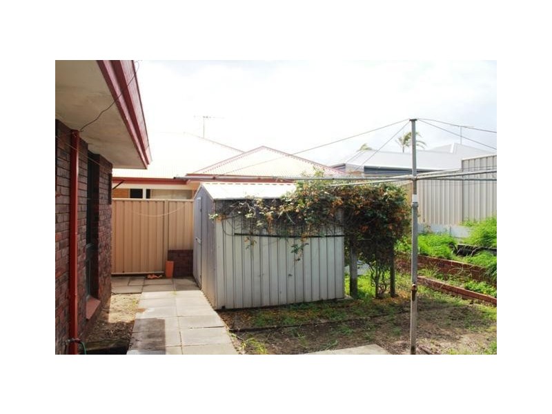 233 Old Coast Road, Australind WA 6233