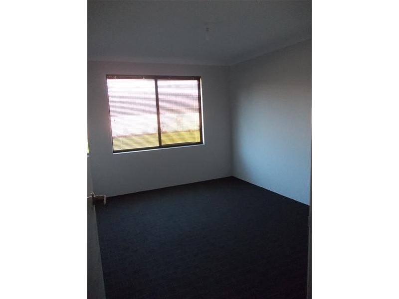 52 Barnes Avenue, Australind WA 6233