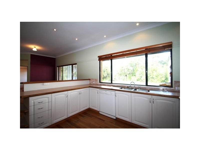 16 Talia Court, Leschenault WA 6233