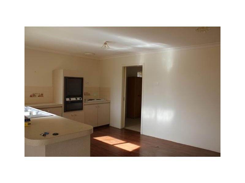 3B Egret Court, Australind WA 6233