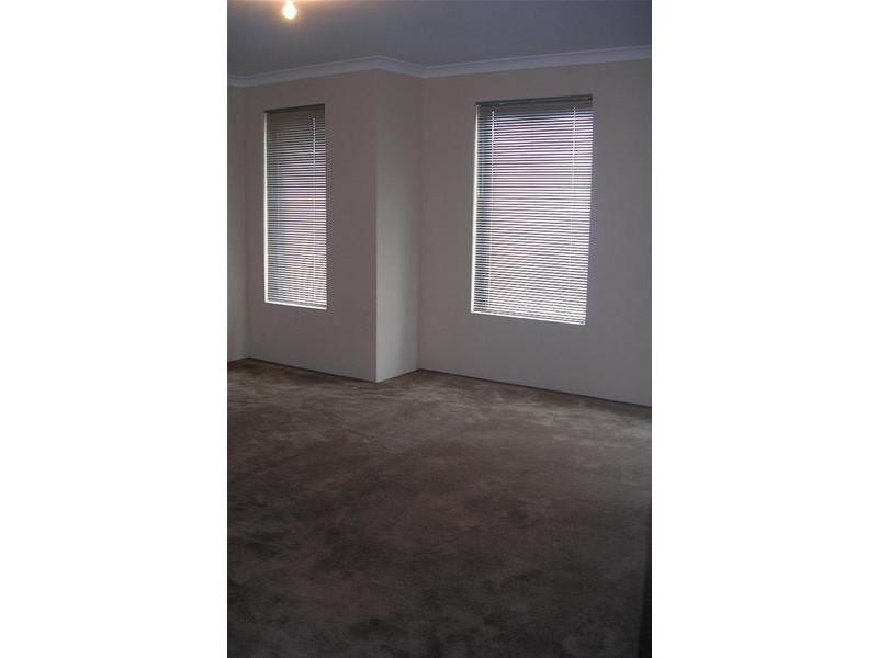 109 Barton Drive, Australind WA 6233