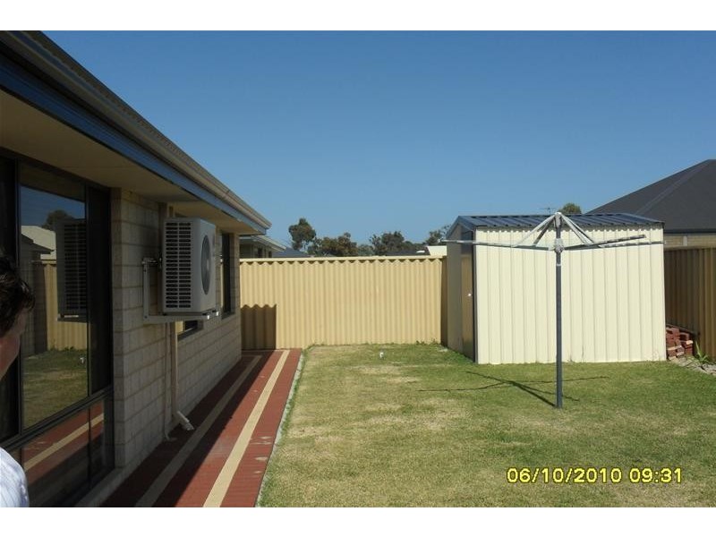 25 Kowari Way, Australind WA 6233