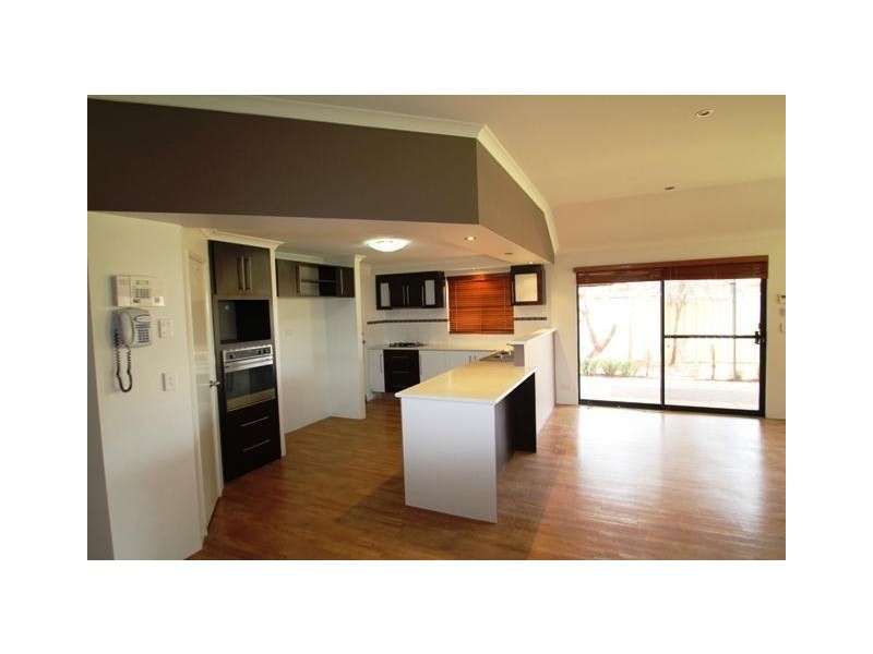 7 Galway Boulevard, Australind WA 6233