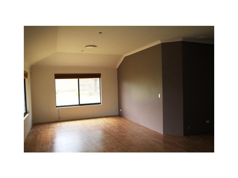 7 Galway Boulevard, Australind WA 6233