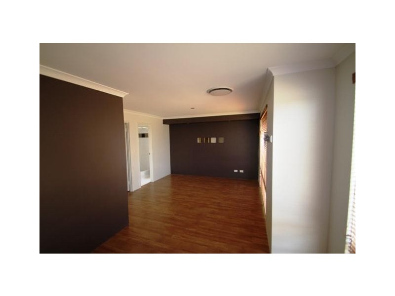 7 Galway Boulevard, Australind WA 6233