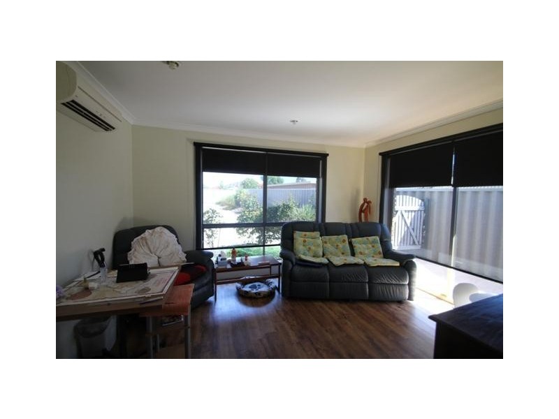 4A Coral Place, Eaton WA 6232