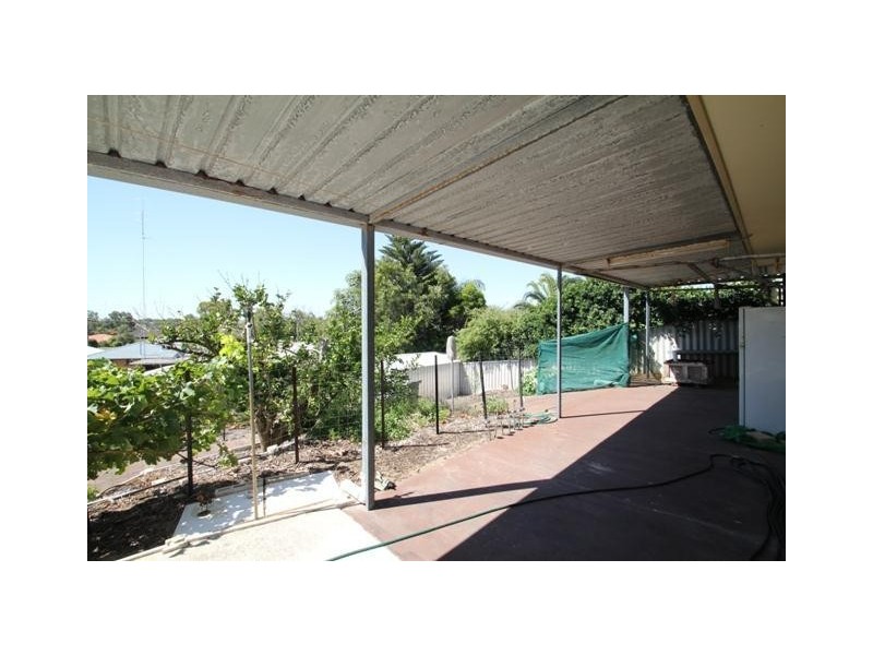 4A Coral Place, Eaton WA 6232