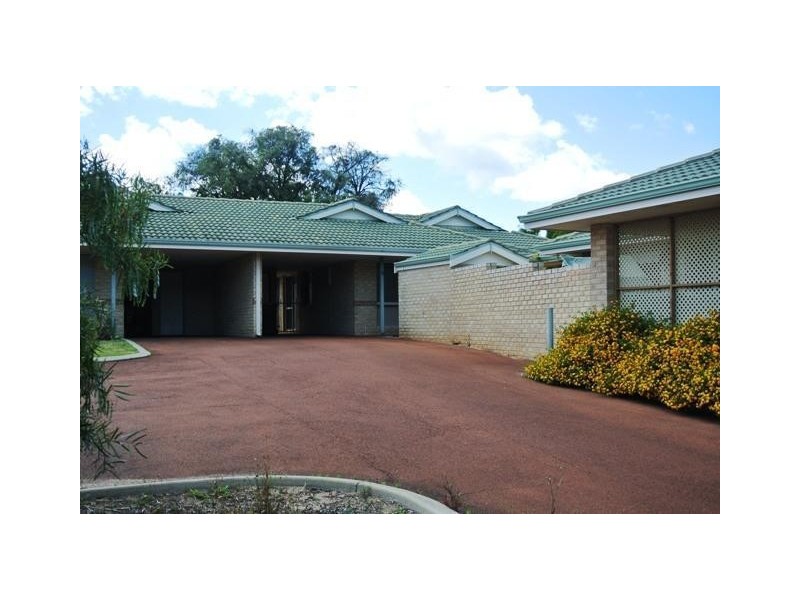 2/35 Wakefield Crescent, Australind WA 6233