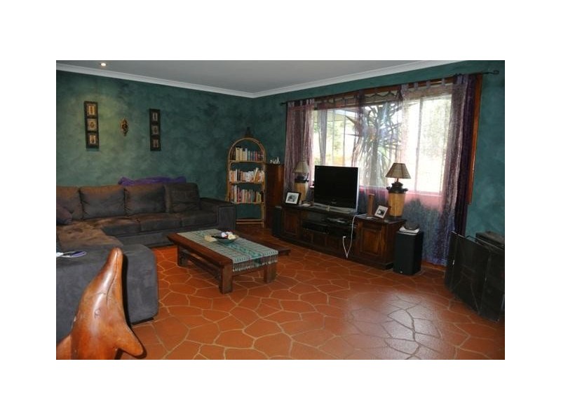 21 Colton Street, Roelands WA 6226