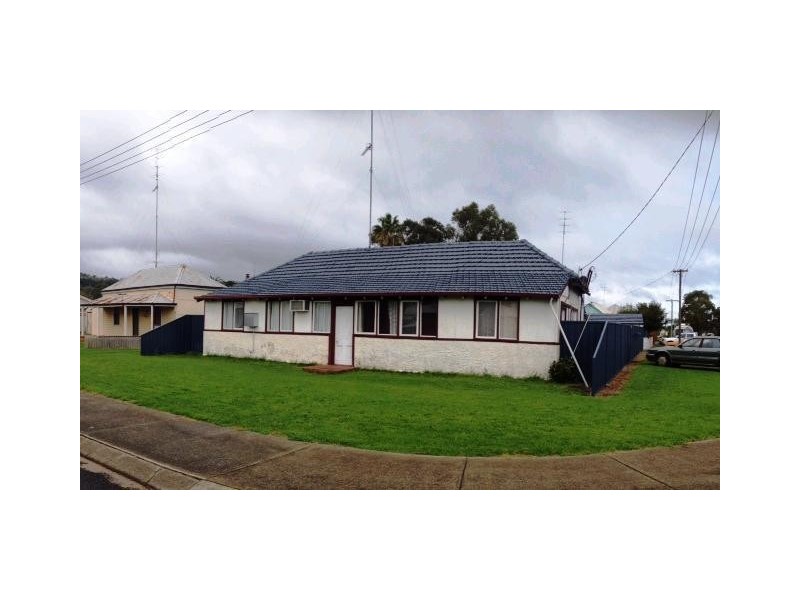 11 The Crescent, Brunswick WA 6224